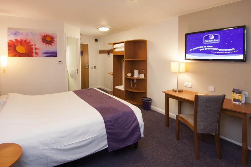 Premier Inn London St.Pancras Exterior foto